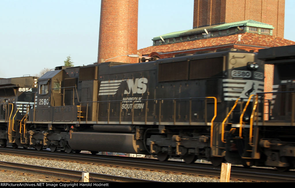 NS 2580